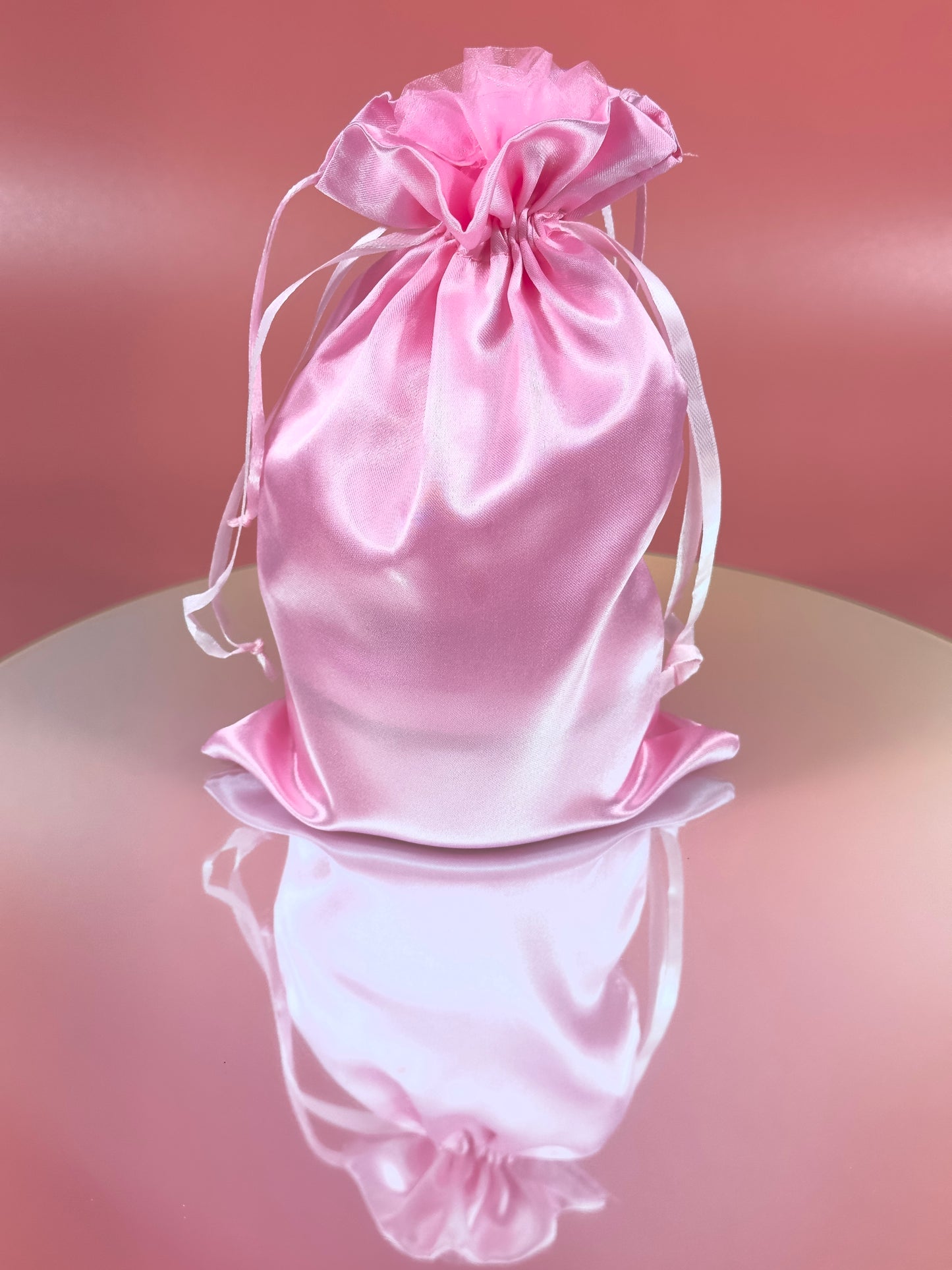VILLA ROSA | Vintage Style Perfumed Body Powder + Pink Puff Applicator - 8 oz