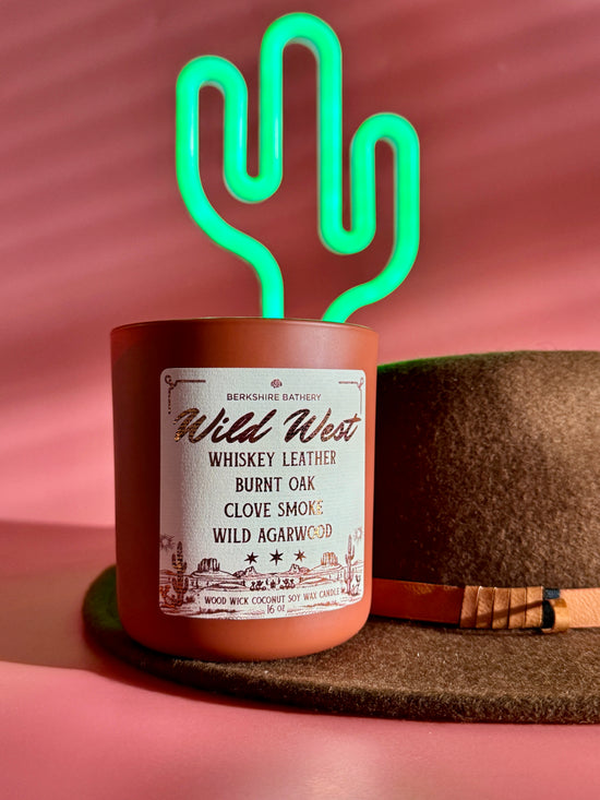 WILD WEST | Sweet Smoky Leather - 16oz Wood Wick Candle