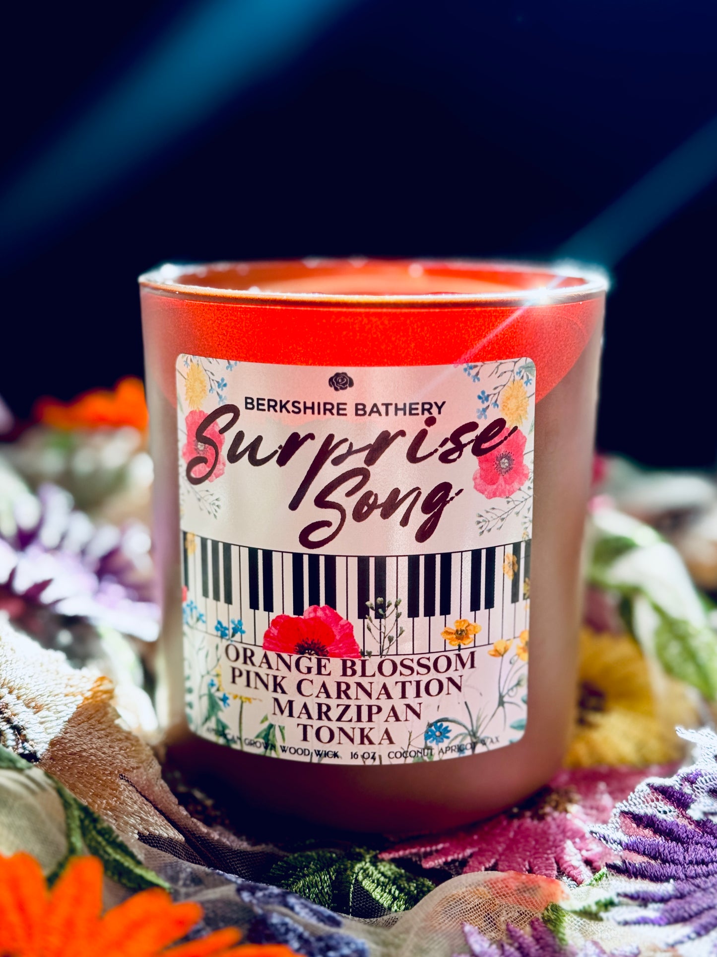 Taylor Swift eras tour surprise song piano candle wood wick Taylor Swift candle eras tour candle surprise song flower piano candle