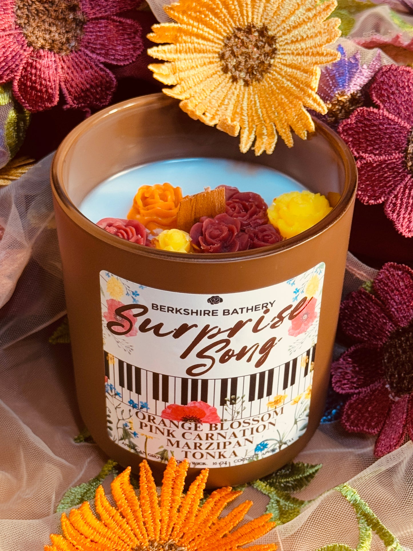Taylor Swift eras tour surprise song piano candle wood wick Taylor Swift candle eras tour candle surprise song flower piano candle