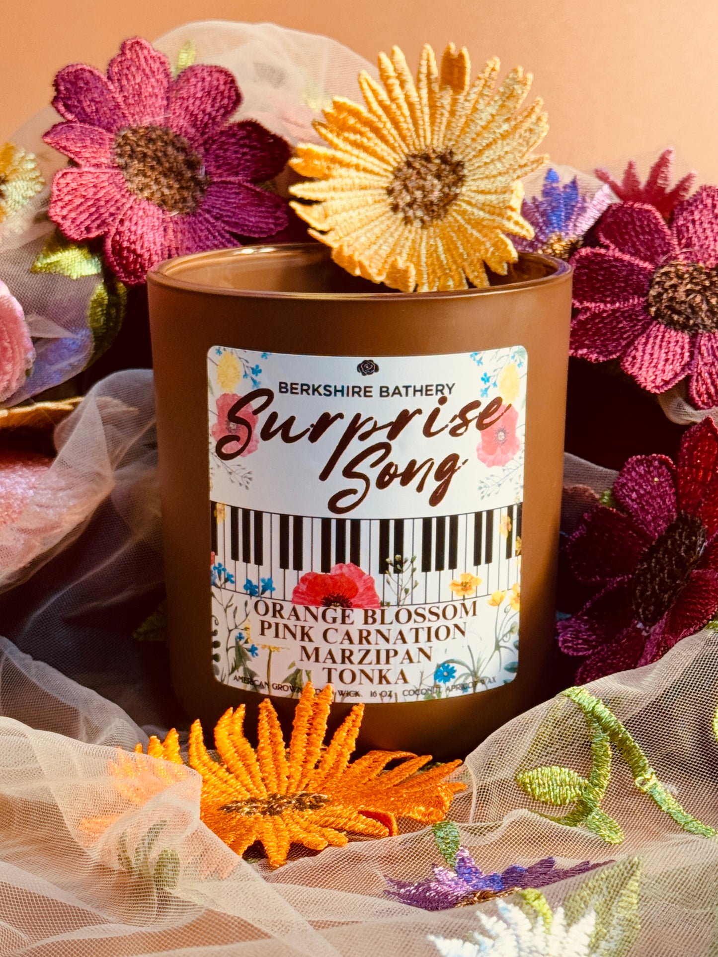 Taylor Swift eras tour surprise song piano candle wood wick Taylor Swift candle eras tour candle surprise song flower piano candle
