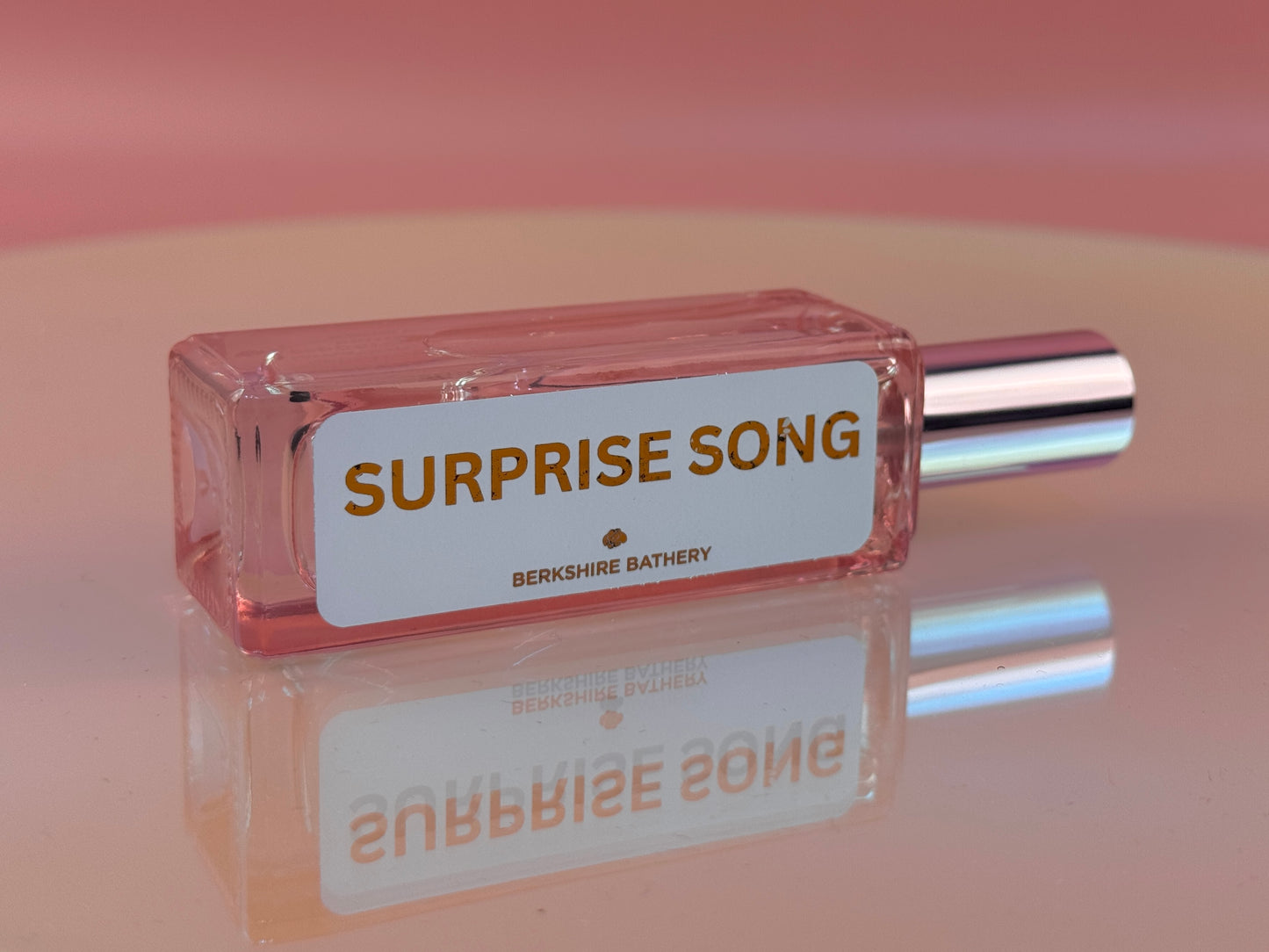 Taylor Swift surprise song piano mashup eras tour concert ttpd the tortured poets department perfume Taylor Swift perfume lavender haze gold rush enchanted karma