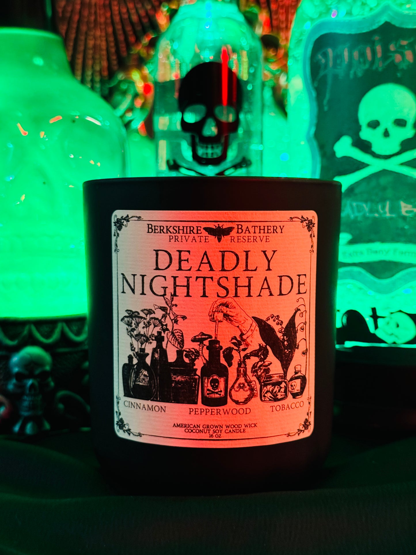 DEADLY NIGHTSHADE | Spicy + Woody - 16oz Wood Wick Candle