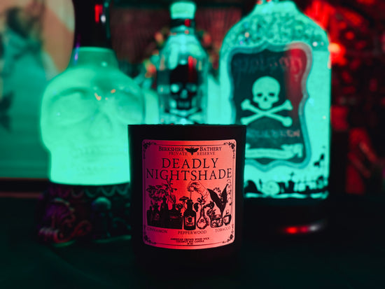 DEADLY NIGHTSHADE | Spicy + Woody - 16oz Wood Wick Candle