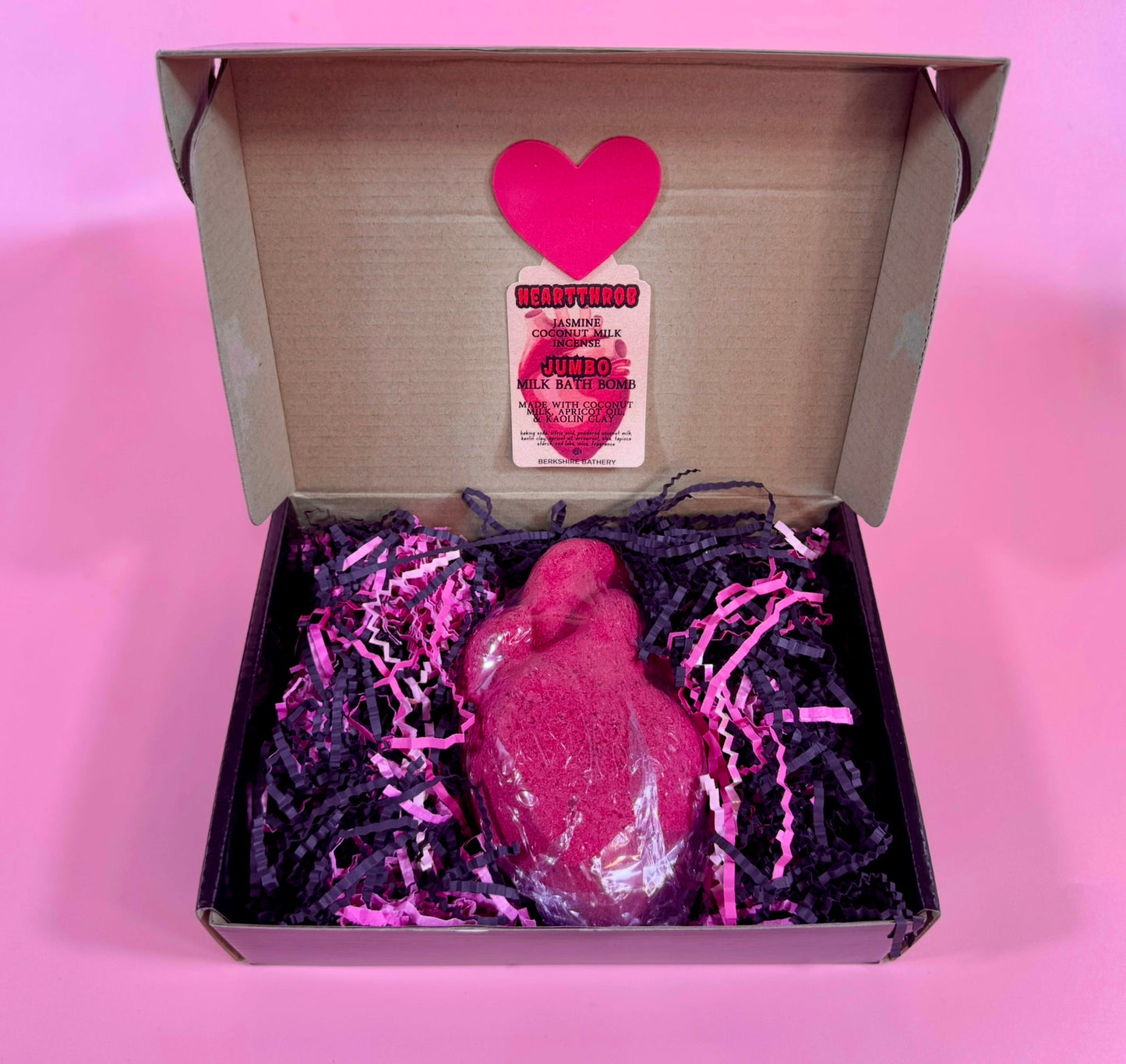 HEART THROB | JUMBO "Bleeding" Anatomical Heart Bath Bomb