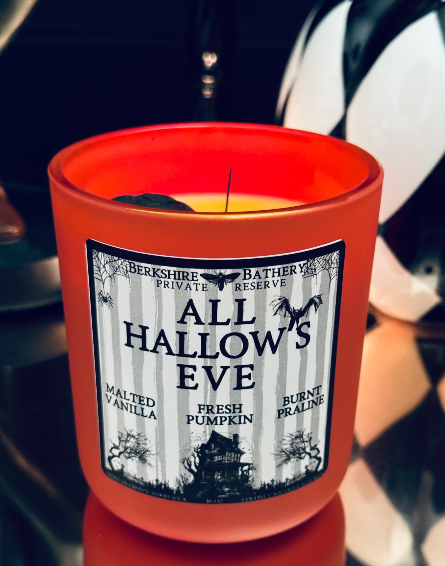 ALL HALLOW'S EVE | Malted Pumpkin Vanilla - 16oz Wood Wick Candle