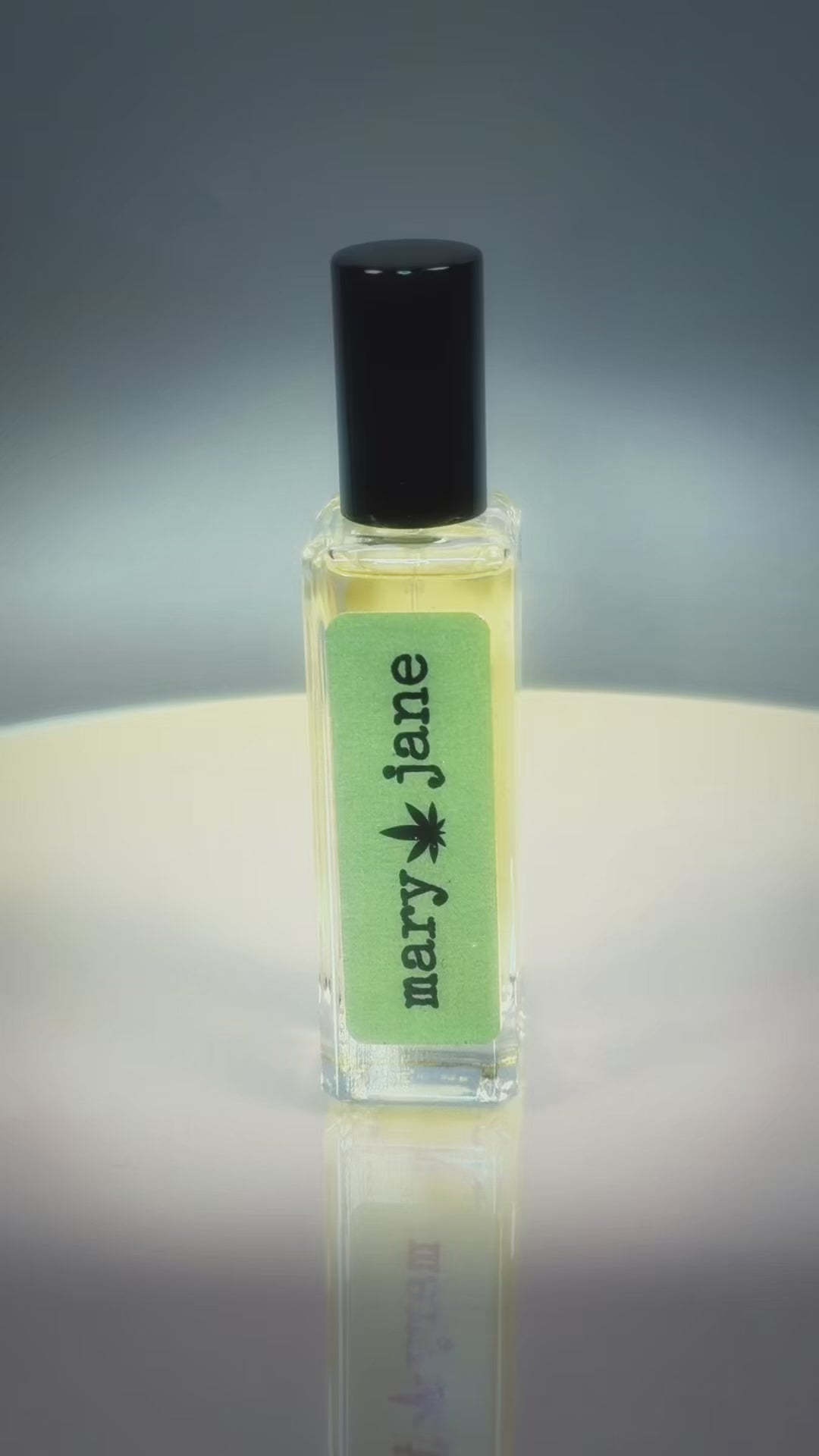 MARY JANE | Devil's Lettuce + Violet - 30ml Fragrance Extrait