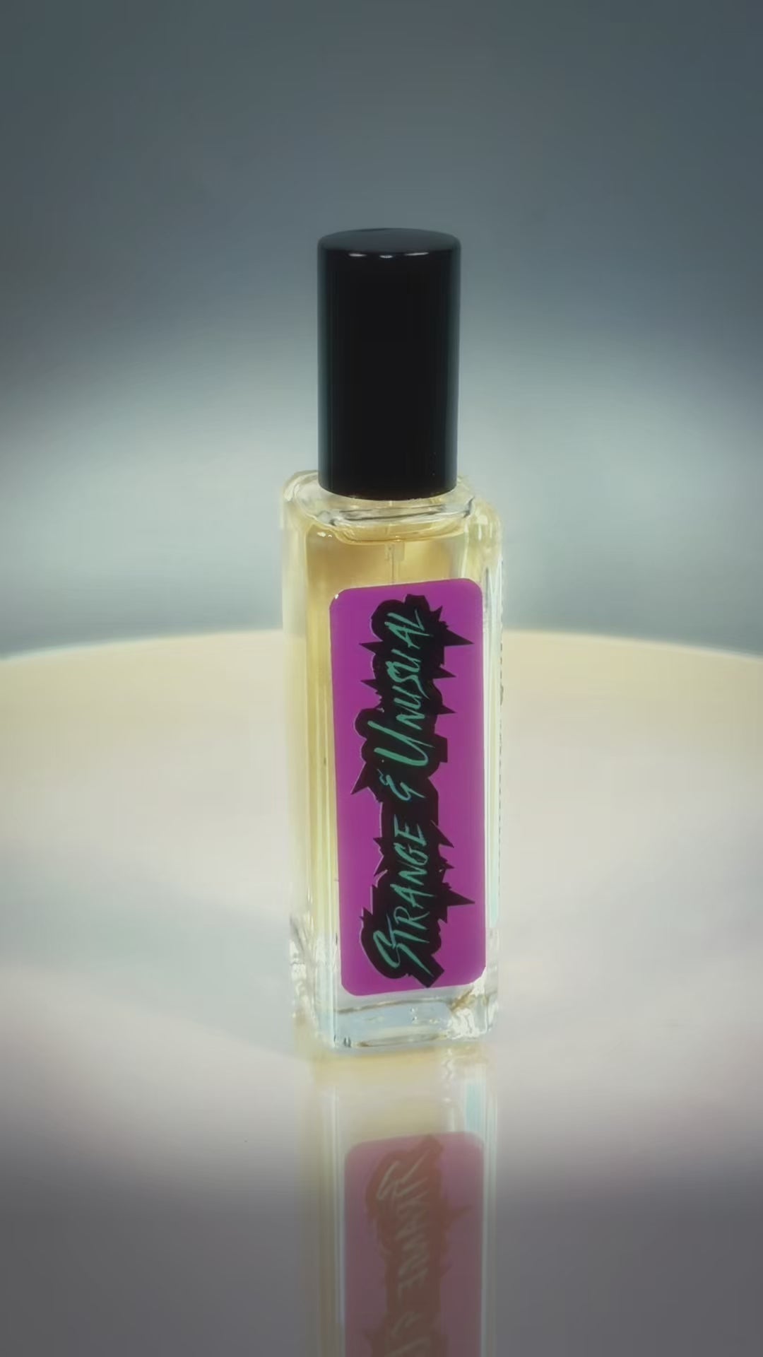 STRANGE AND UNUSUAL | Tomato Leaf + Vanilla Bean - 30ml Fragrance Extrait