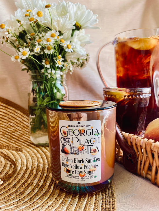 Georgia Peach Tea | 16 oz Wood Wick Candle
